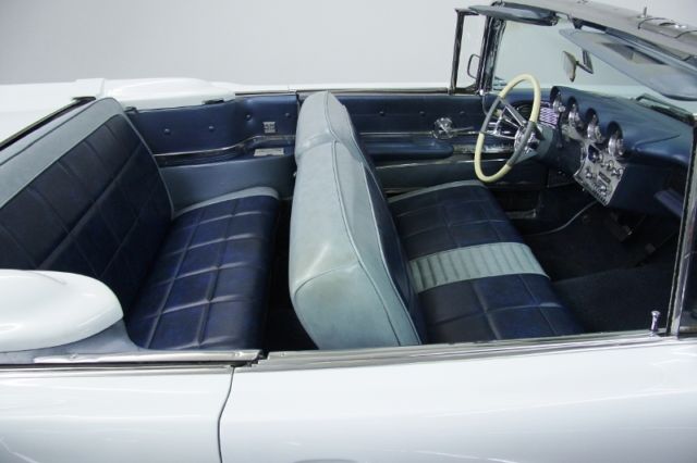 1960 Lincoln Continental Mark V - photo 8