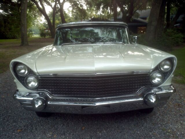 1960 Lincoln Continental Mark V Convertible - photo 8