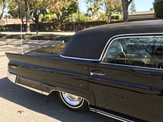 1960 Lincoln Continental Formal Sedan - photo 11