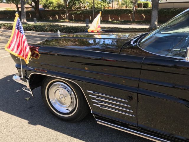 1960 Lincoln Continental Formal Sedan - photo 9