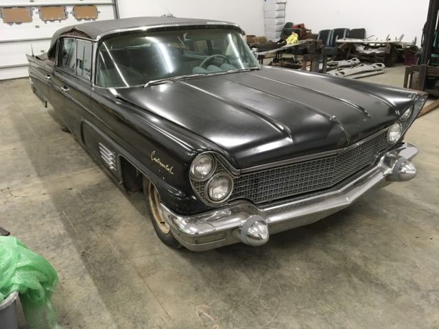 1960 Lincoln Continental Mark V Hess & Eisenhardt Formal Sedan RARE 1 of 136 1960 Lincoln Continental Hess & Eisenhardt Mark V Formal Sedan