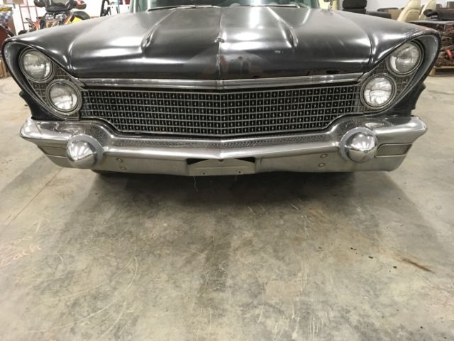 1960 Lincoln Continental Hess & Eisenhardt Mark V Formal Sedan - photo 2