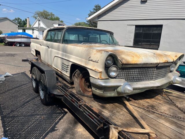 1960 Lincoln Continental mark V - photo 6