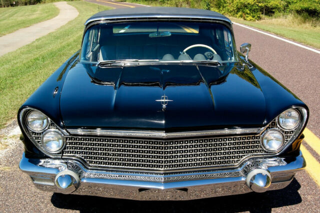 1960 Lincoln Continental - photo 4