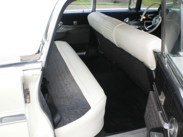 1960 Lincoln Mark Series 4dr - photo 13