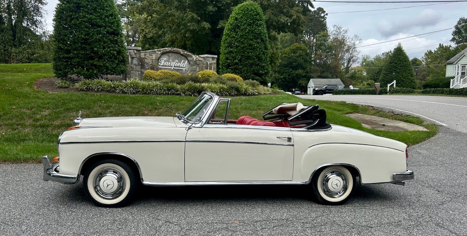 1960 Mercedes-Benz 220 SE - photo 2