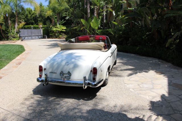 1960 Mercedes-Benz 200-Series 220 SE Cabriolet - photo 9