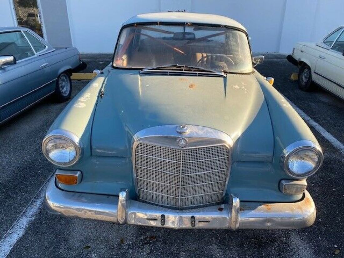 1960 Mercedes-Benz 190-Series - photo 2