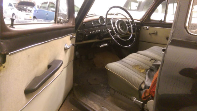 1960 Mercedes-Benz 190-Series Sedan - photo 8
