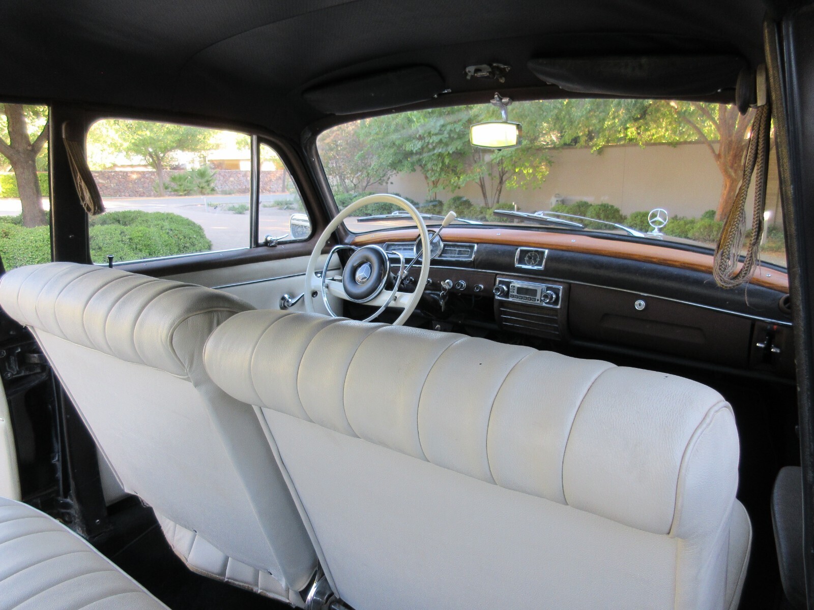 1960 Mercedes-Benz 190B series - photo 13