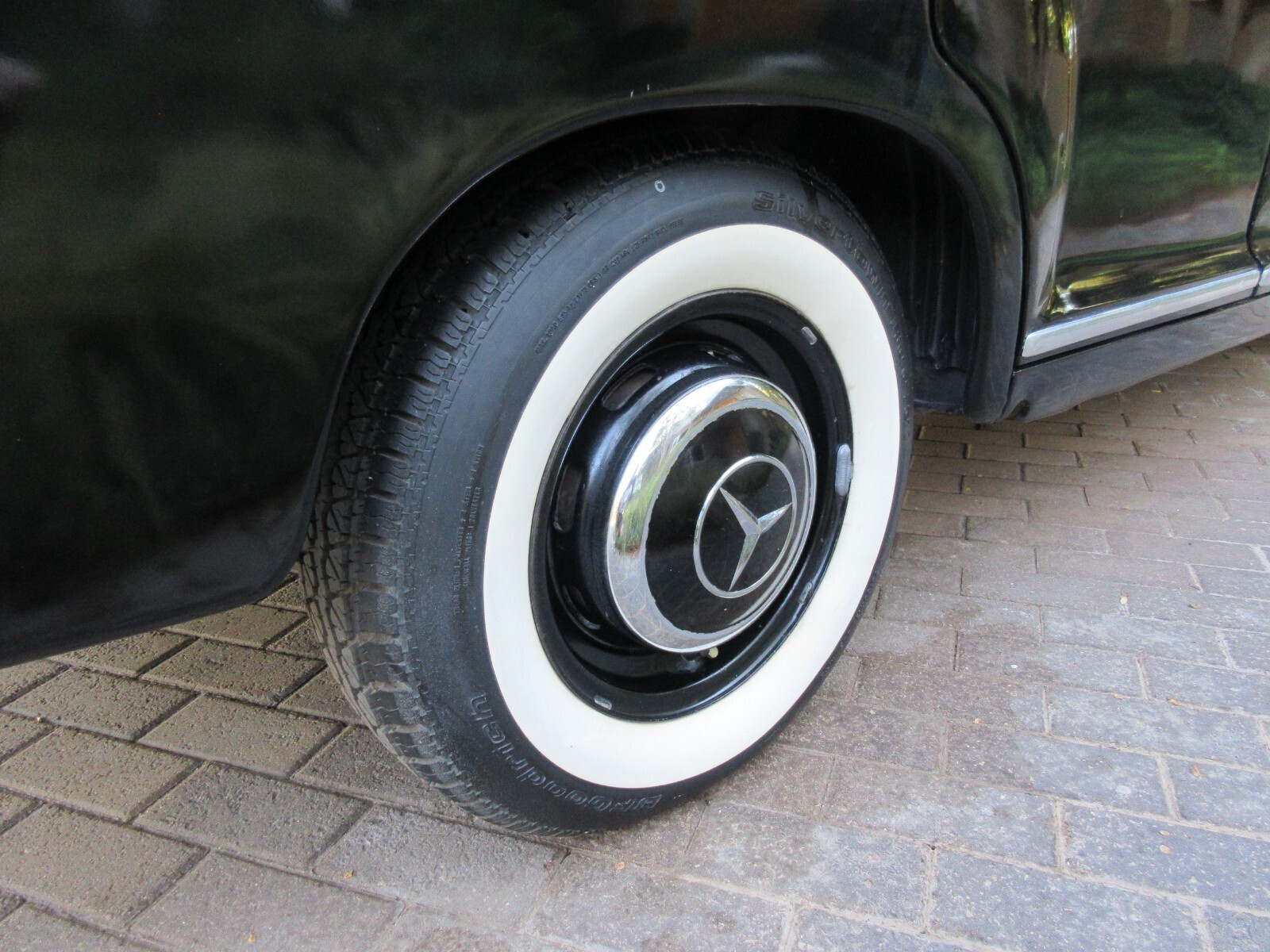 1960 Mercedes-Benz 190B series - photo 8