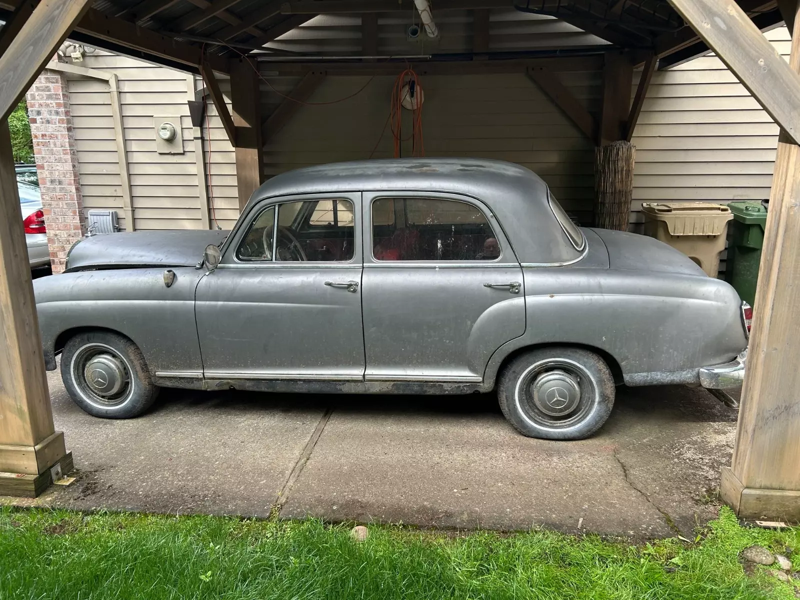 1960 Mercedes Benz 190d 4 cylinder diesel 1960 Mercedes-Benz 190-Series