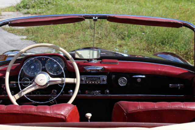 1960 Mercedes-Benz SL-Class - photo 10