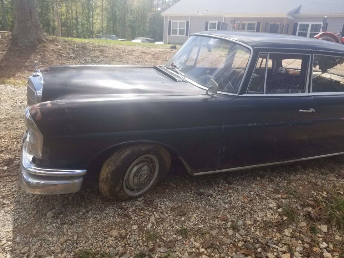 1960 Mercedes-Benz 220SE Sedan Black FWD Automatic 1960 Mercedes-Benz 220SE
