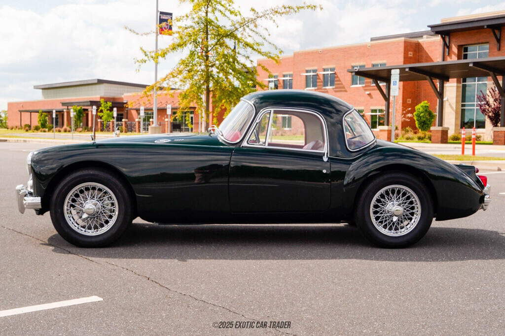 1960 MG MGA 1600 Coupe - photo 3