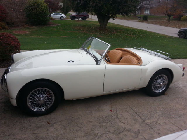 1960 MG MGA, Classically Restored 1960 MG MGA
