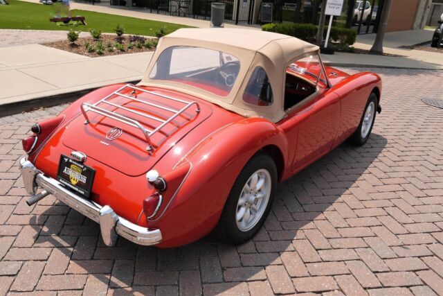1960 MG MGA 1600 Roadster - photo 3
