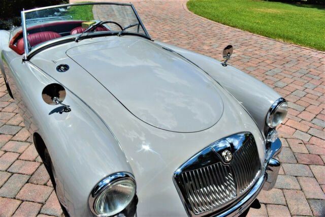 1960 MG MGA 1600 Roadster Convertible - photo 11