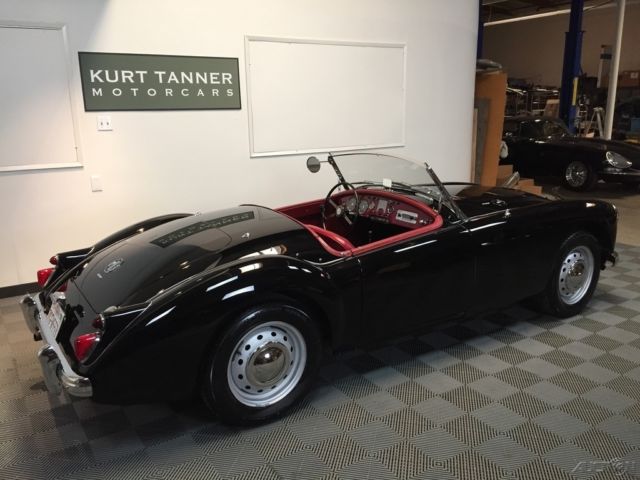 1960 MG MGA Roadster - photo 5