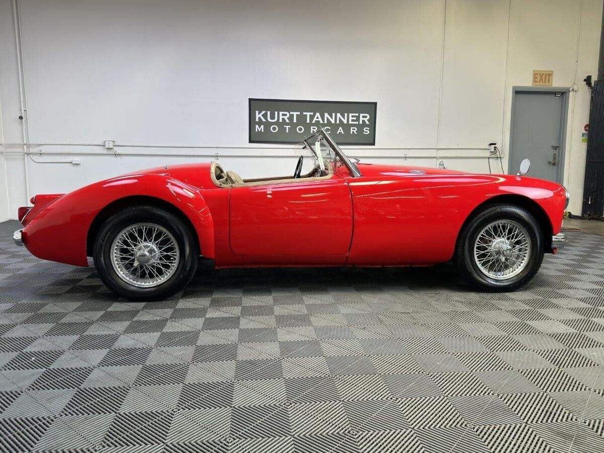 1960 MG MGA - photo 2