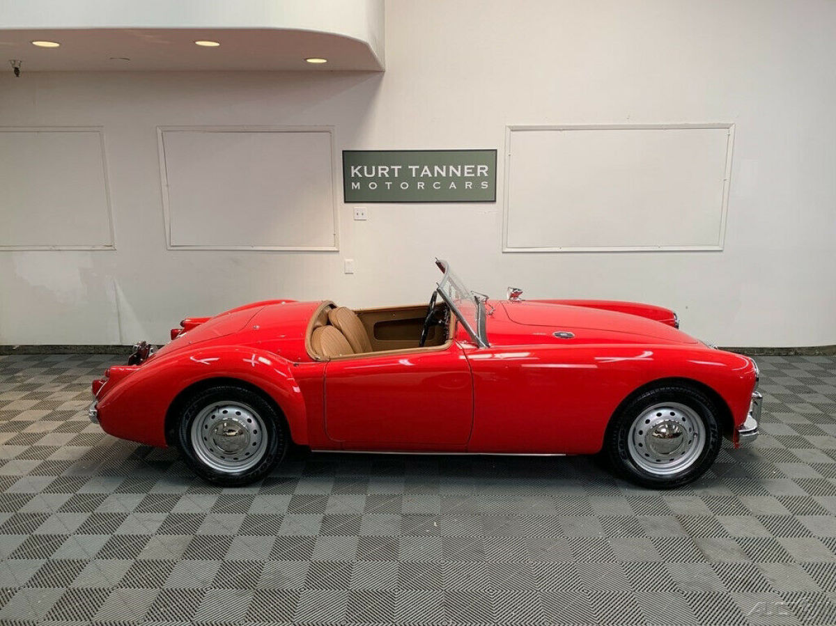 1960 MG MGA 1960 MGA 1600 ROADSTER. 1800cc ENGINE. NICE RESTORATION. - photo 4