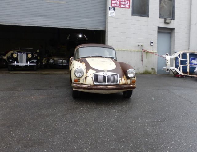 1960 MGA Coupe 1600 Matching Numbers with Running Engine for Restoration 1960 MG MGA Coupe