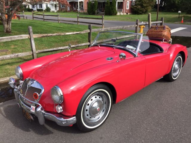 1960 MGA MKI 1600 Roadster Nice Restoration Rust Free Great Driving Car 1960 MG MGA