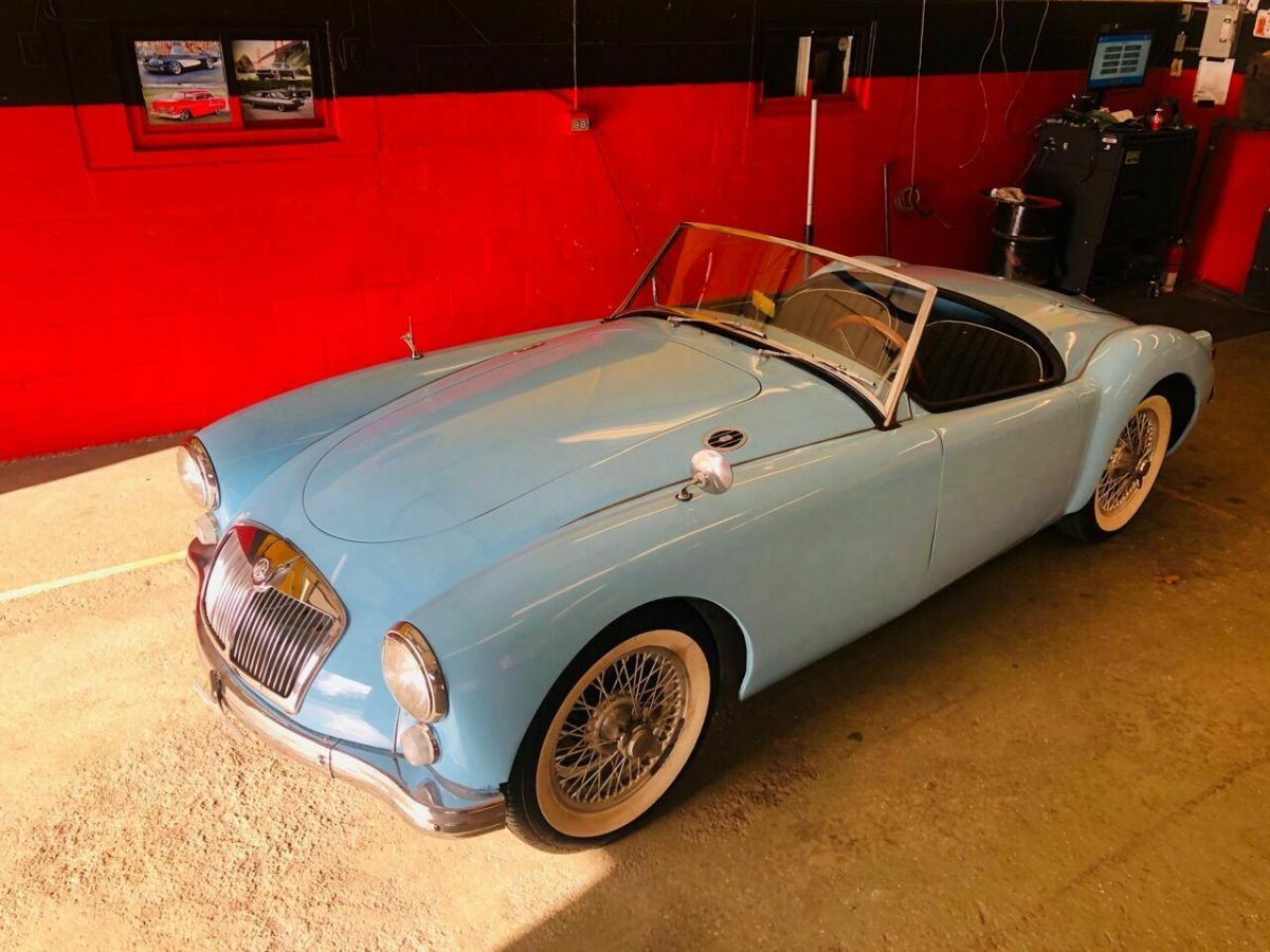 1960 MGA ROADSTER 1600 * DAILY DRIVER * TURN KEY CAR * 1960 MG MGA ROADSTER