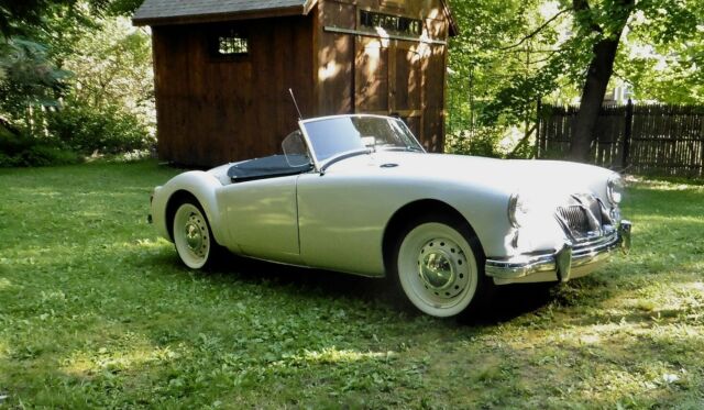 1960 MGA' Roadster Convertible, Classic Sports Car !!! 1960 MG MGA