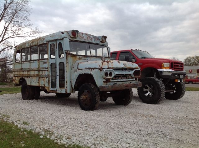 1960 Mercury NAPCO short school bus - photo 9