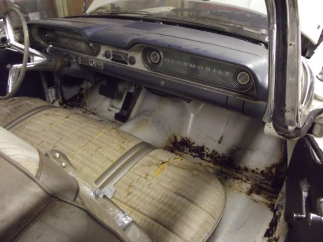 1960 Oldsmobile Eighty-Eight Deluxe 88 Convertible - photo 6