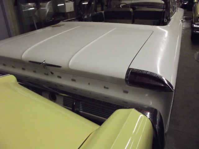 1960 Oldsmobile Eighty-Eight Deluxe 88 Convertible - photo 8