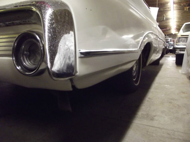1960 Oldsmobile Eighty-Eight Deluxe 88 Convertible - photo 9