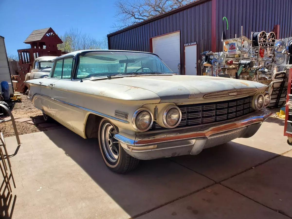 1960 Oldsmobile 88 hardtop