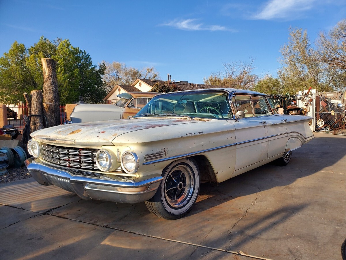 1960 Oldsmobile 88 hardtop - photo 2