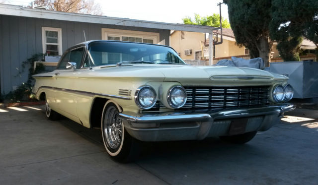 1960 Oldsmobile 98 - photo 2