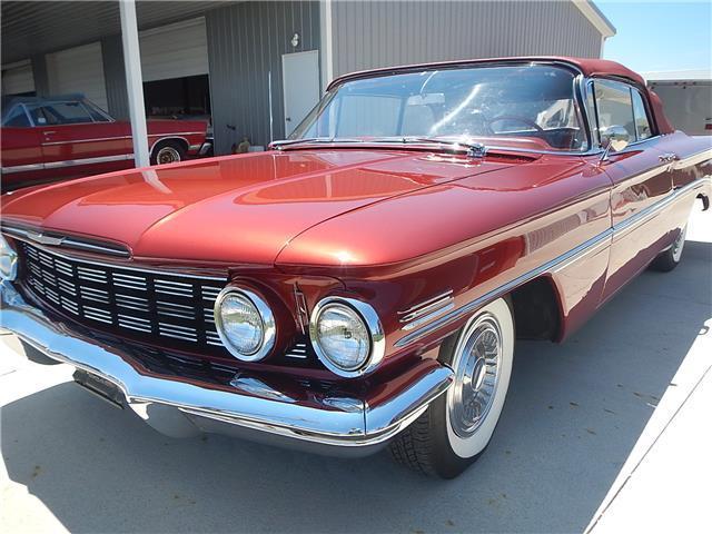 1960 Oldsmobile Ninety-Eight Convertible - photo 2