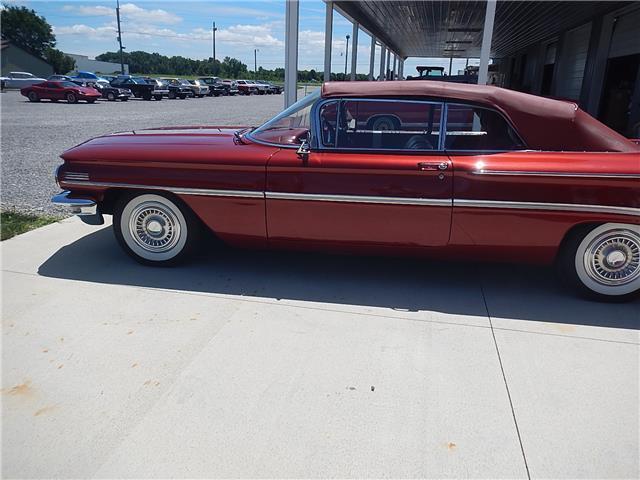1960 Oldsmobile Ninety-Eight Convertible - photo 8