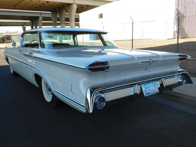 1960 Oldsmobile Ninety-Eight - photo 3