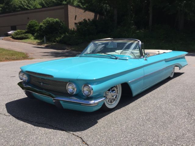 1960 Oldsmobile Ninety-Eight