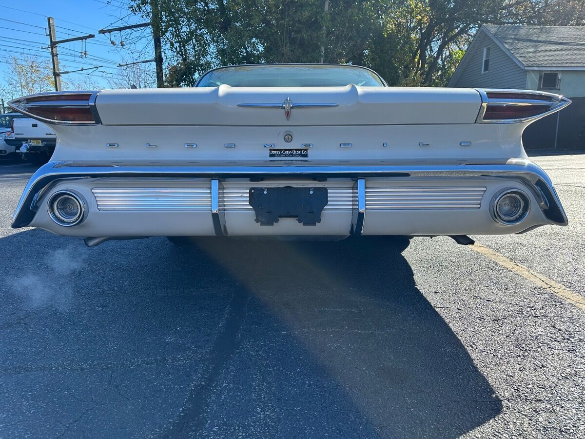 1960 Oldsmobile Super 88 - photo 10