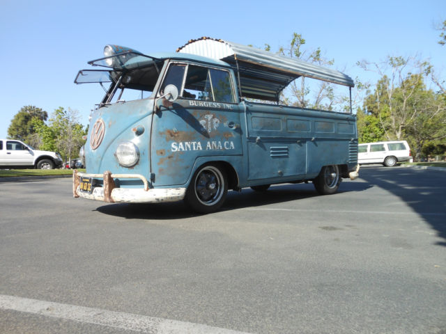 1960 Volkswagen Bus/Vanagon OG Patina Dove Blue Paint w/ Logos & Dual Treasure - photo 5