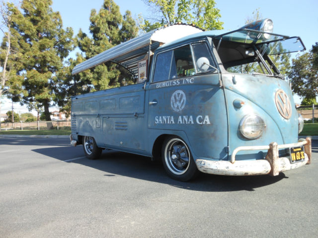 1960 Volkswagen Bus/Vanagon OG Patina Dove Blue Paint w/ Logos & Dual Treasure - photo 6