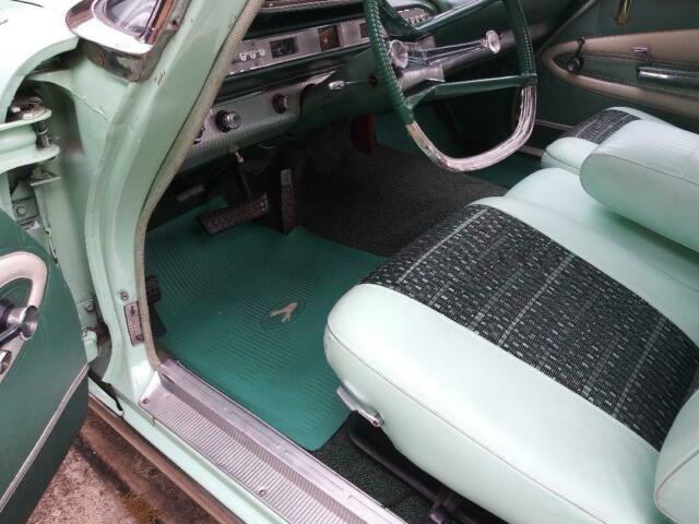 1960 Plymouth Fury - photo 12