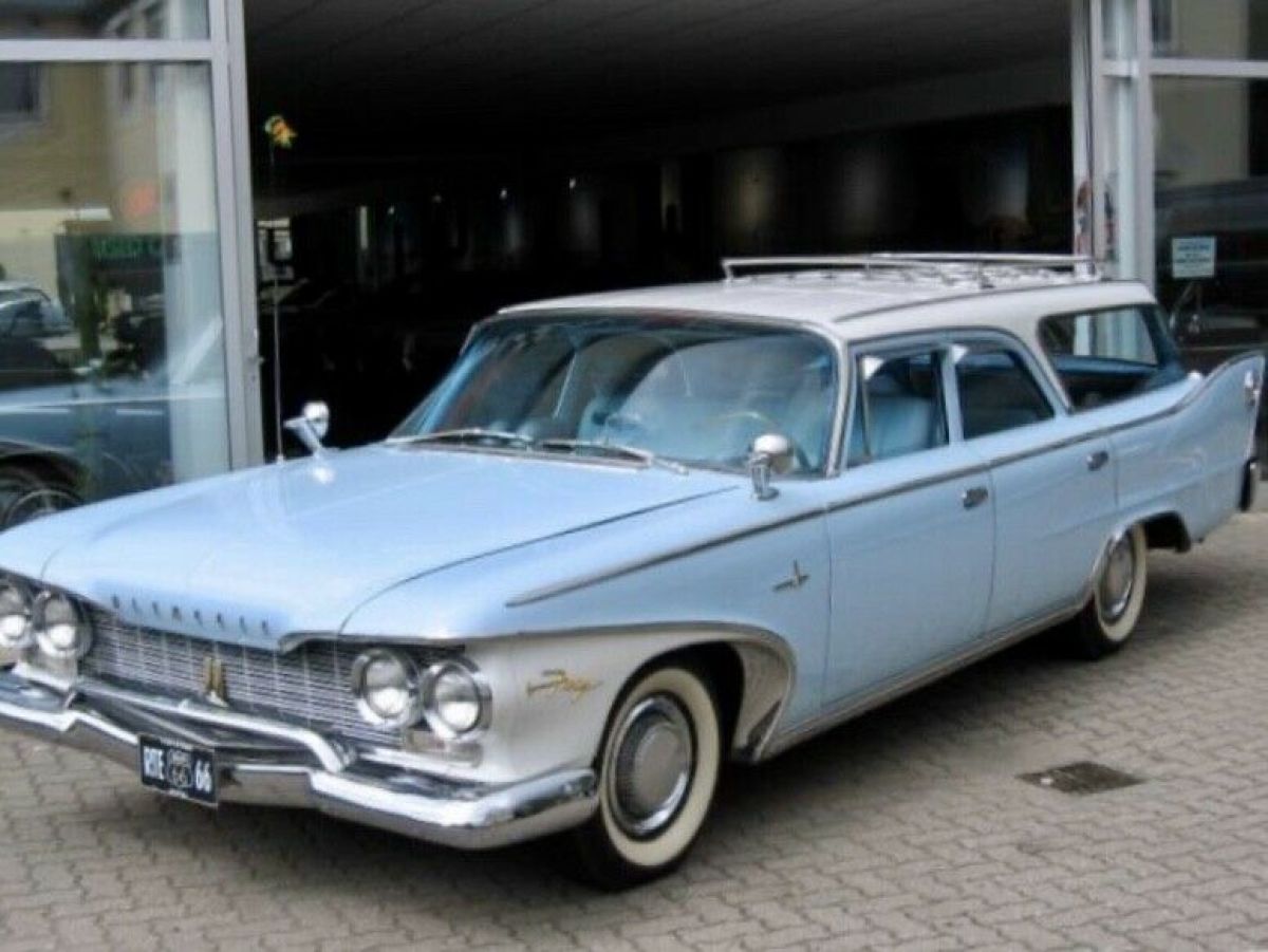 1960 Plymouth Wagon Suburban 1960 Plymouth Suburban