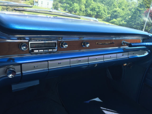 1960 Pontiac Bonneville - photo 4