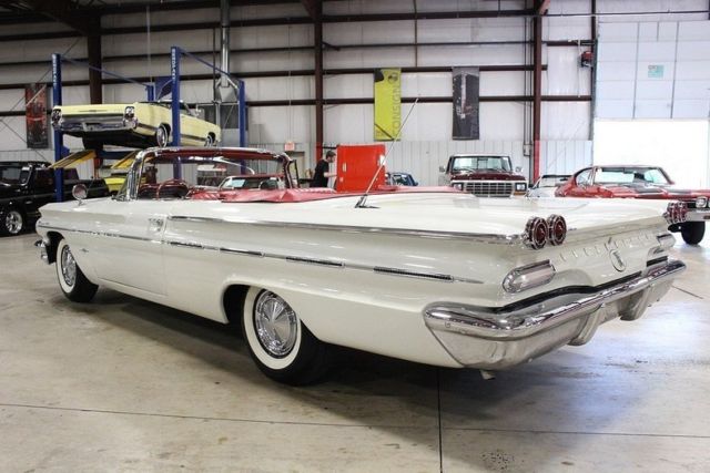 1960 Pontiac Bonneville -- - photo 4
