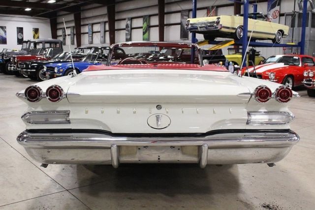 1960 Pontiac Bonneville -- - photo 5