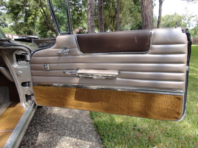 1960 Pontiac Bonneville - photo 13