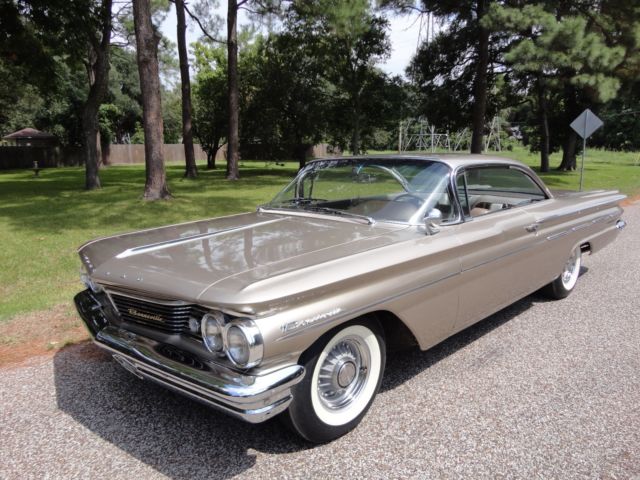 1960 Pontiac Bonneville - photo 2